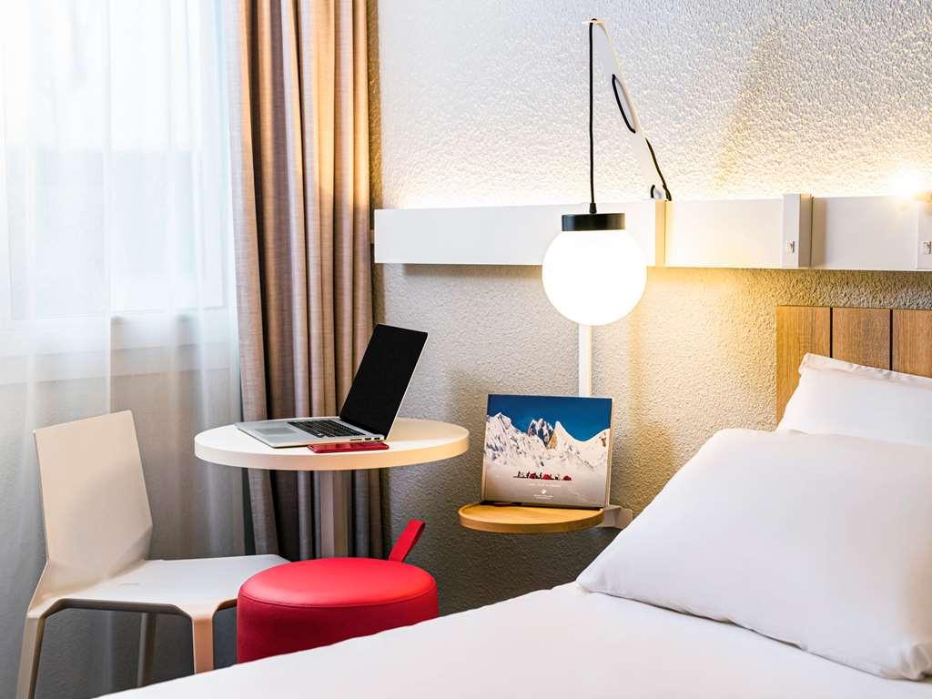 Ibis Saint Rambert D'Albon Hotel Phòng bức ảnh